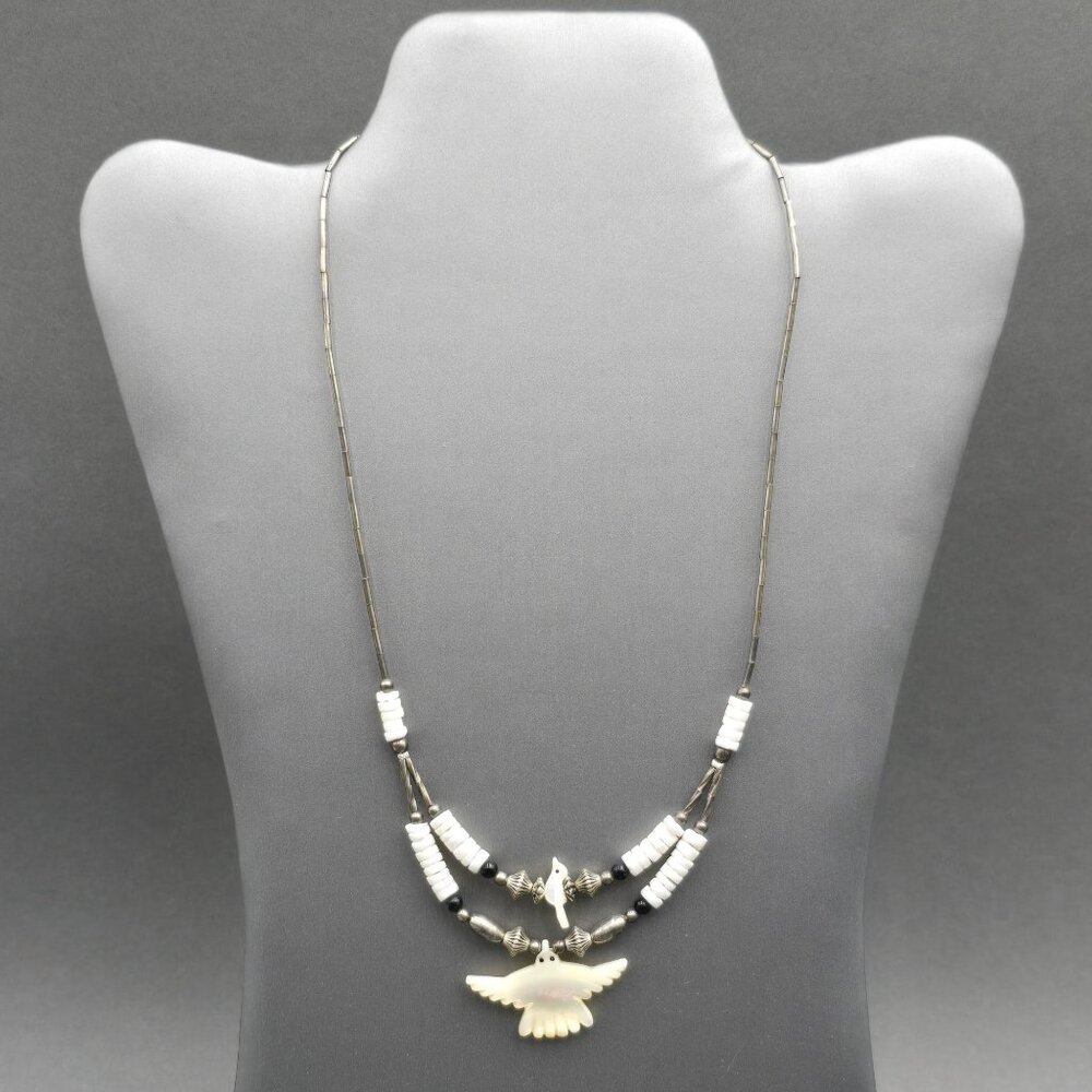 Vintage Southwestern Bird Fetish Necklace 18" Hand Carved MOP Heishi Beads - Picture 11 of 11